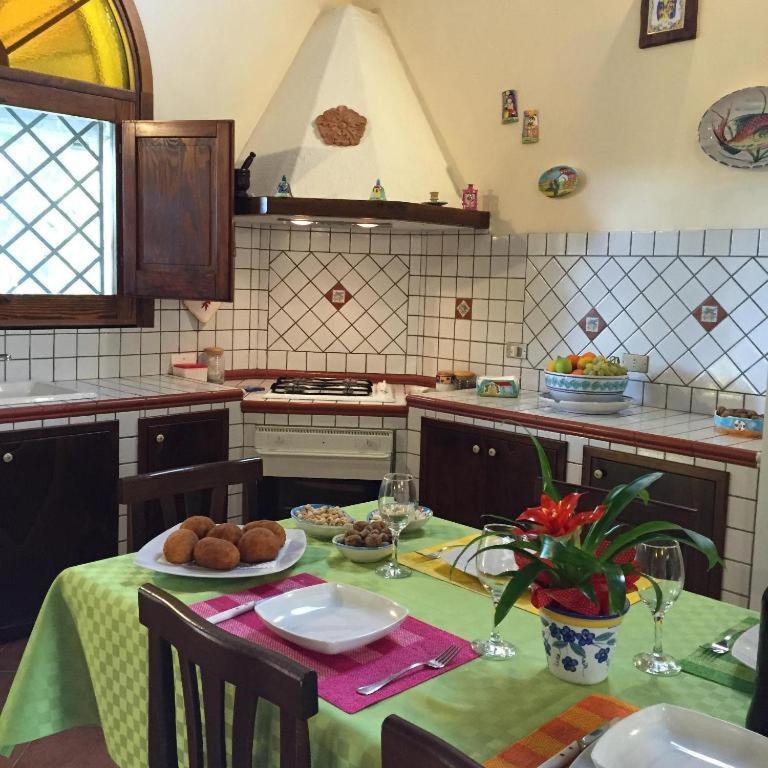 Rifugio Giudeo Vendégház Balestrate Kültér fotó